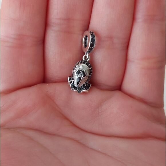925 Sterling Silver Scream Charm - Picture 8 of 9